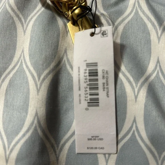 Coach Gold horse and carriage purse strap - Picture 3 of 3